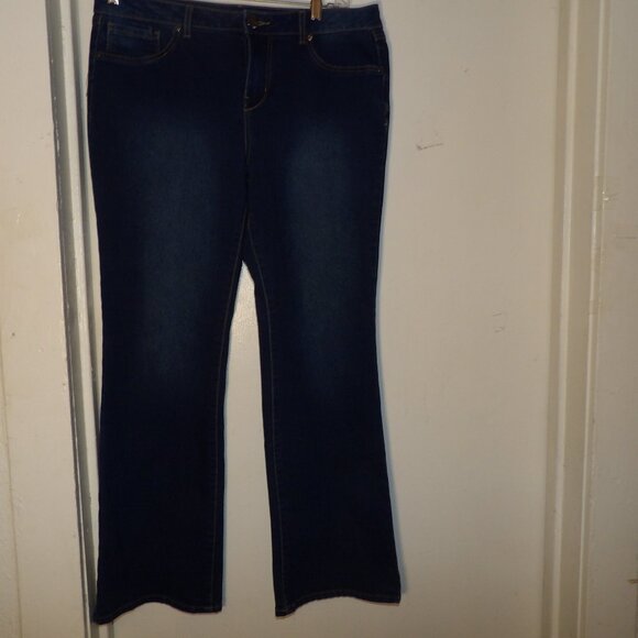 Ag Denim Mid Rise Boot Cut Jeans Sz 16 - Picture 1 of 6
